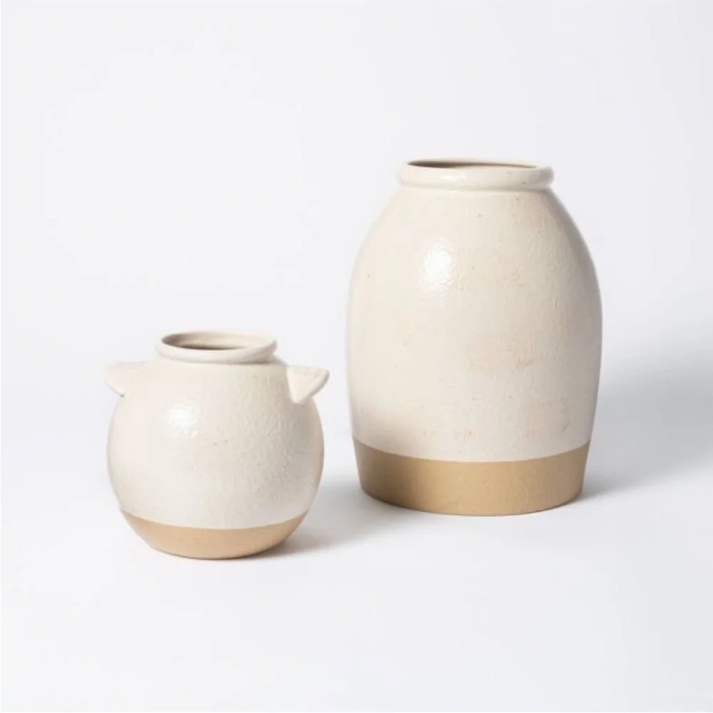 STUDIO MCGEE Threshold Target Crock Stoneware Vase Beige, NWT